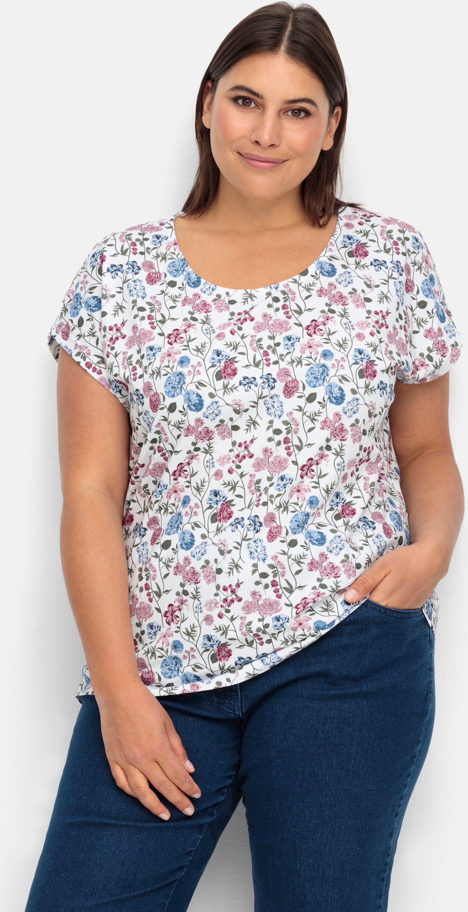 Sheego Kurzarmshirt mit überschnittenen Schultern