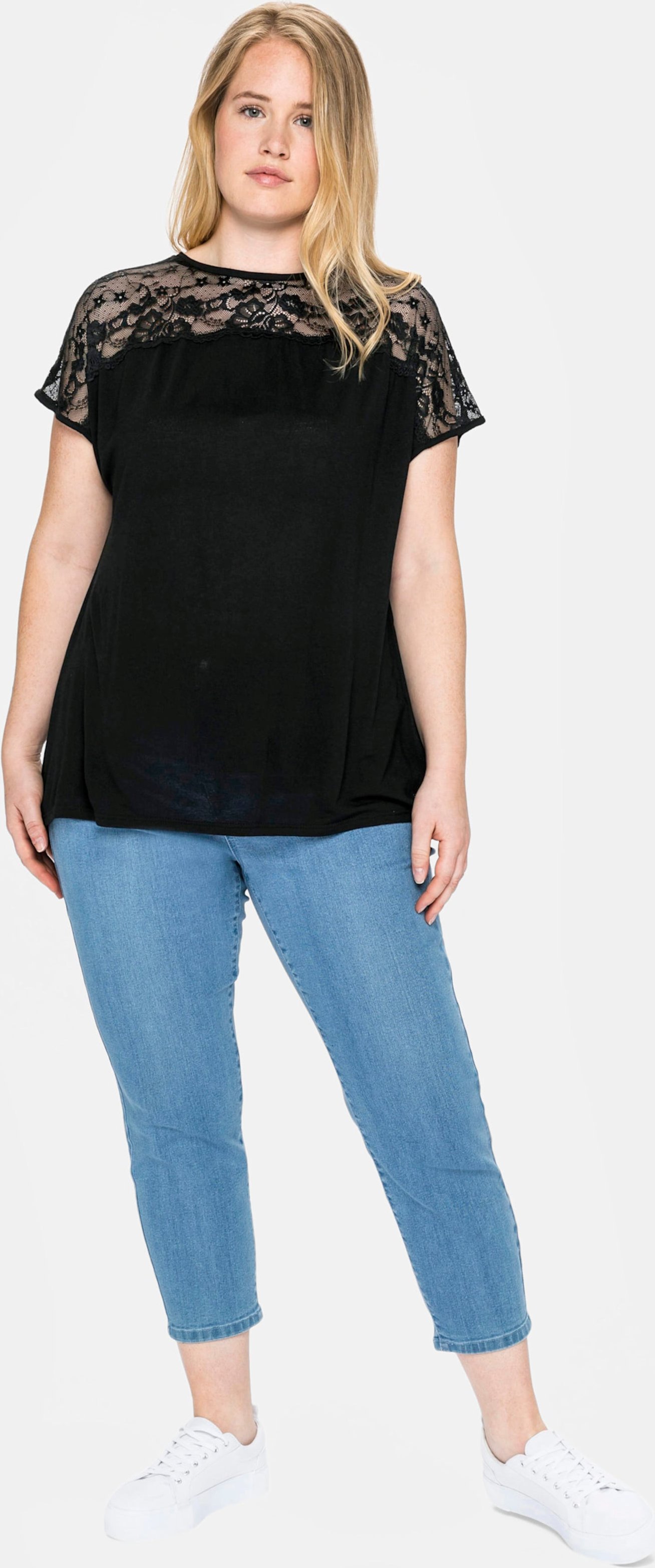 Sheego Spitzenshirt in A-Linie