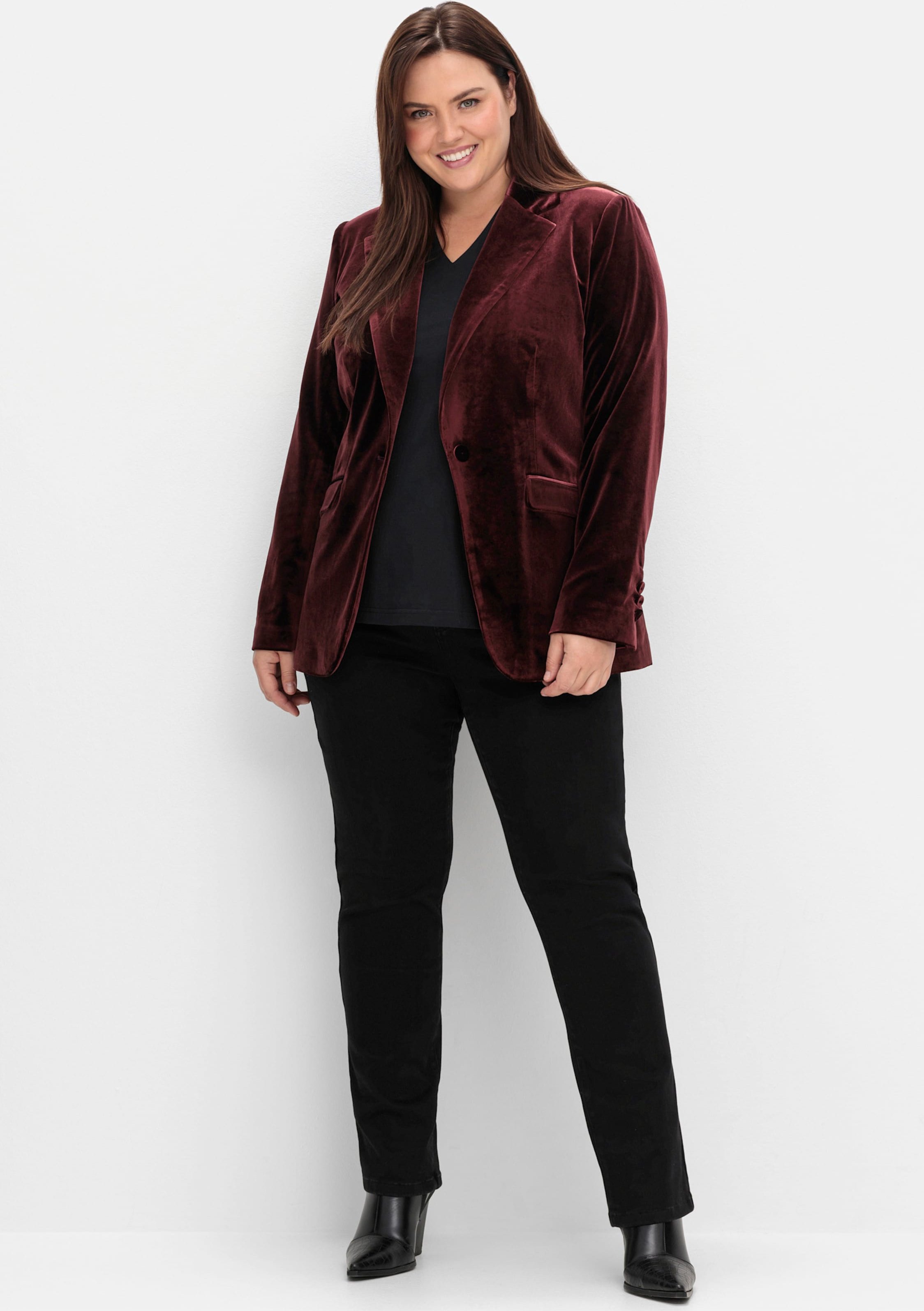 Sheego Samtblazer mit Stretch-Anteil, gefüttert