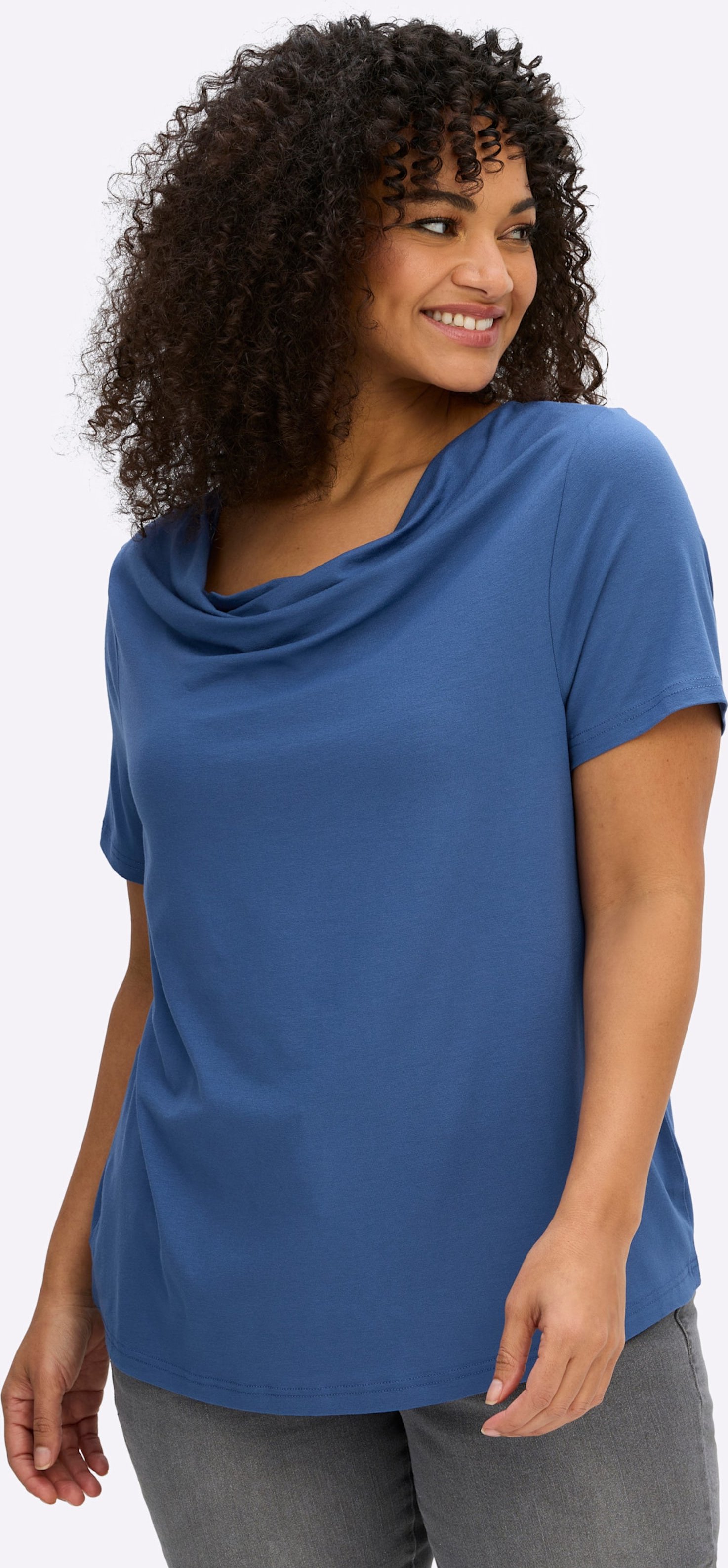 Sheego Wasserfallshirt mit kurzen Ärmeln