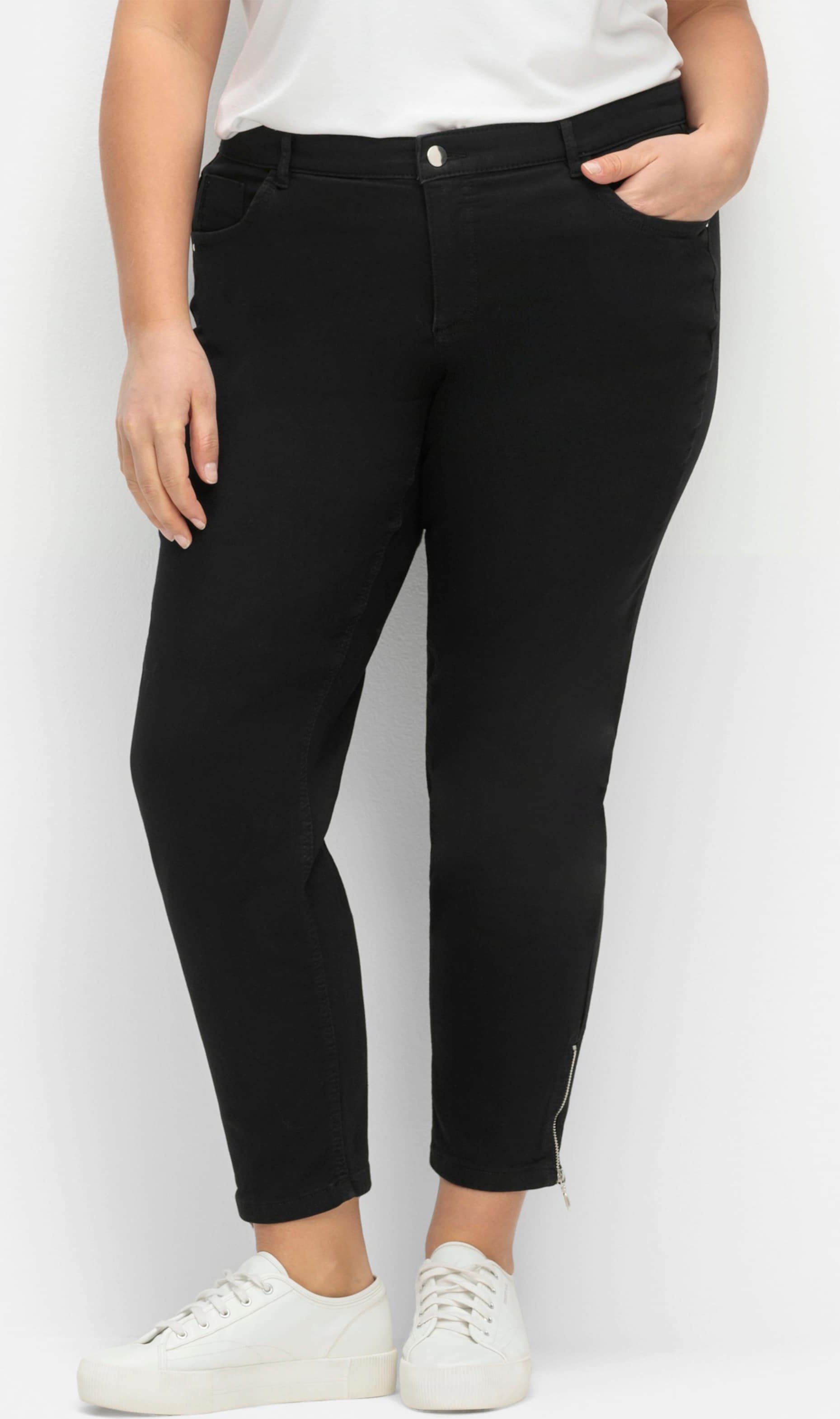 Sheego 5-Pocket-Jeans mit Strass-Applikation