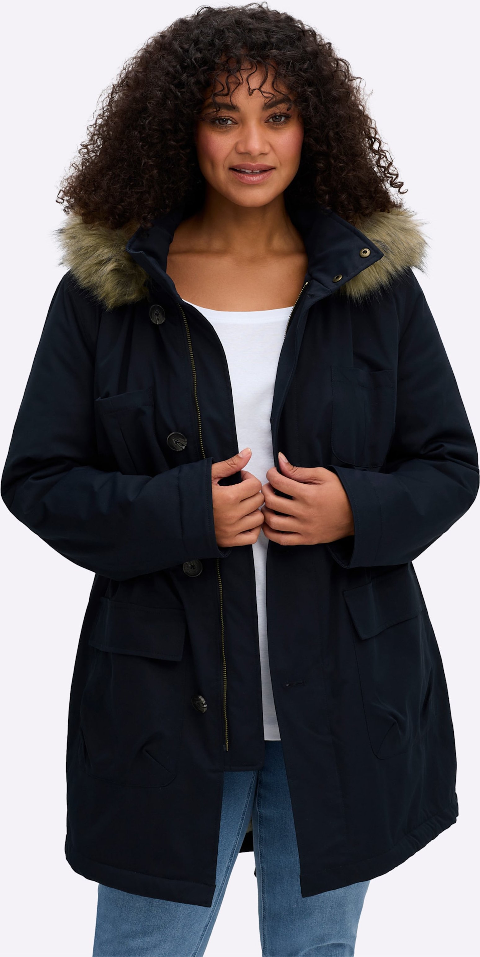 Sheego Parka mit Bumenstickerei am Rücken