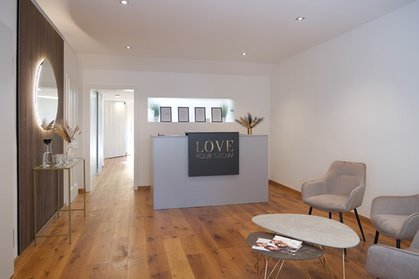 Wertgutschein über 95 € anrechenbar auf Behandlungen mit 10 Einh. Botulinum an Zone nach Wahl