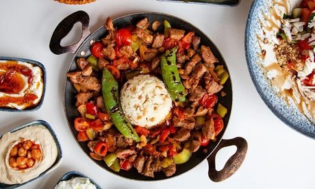 Für 4 Personen: Türkisches 4-Gänge-Menü nach Wahl