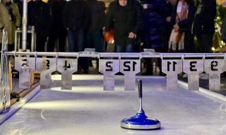 1 Std. Eisstockschießen für bis zu 12 Personen auf 1 Bahn