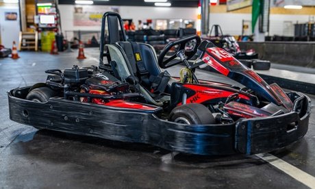 Für 2 Personen: 45 Min. Go-Kart Fahrspaß