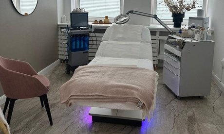 Wertgutschein über 349 € anrechenbar auf eine Botulinum-Behandlung der Achseln (gegen übermäßiges Schwitzen)