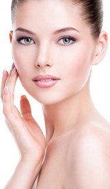 90 Min. Gesichtsbehandlung mit Aqua-Facial und Diamant-Microdermabrasion