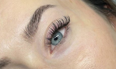 Wimpernverlängerung mit 2D-3D-Volumen-Technik (Neuauflage) für 1 Person