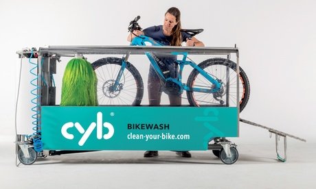 2 technische Fahrradreinigung mit cyb® Fahrradwaschanlage