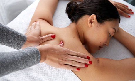 60 Min. Ganzkörpermassage (einlösbar montags 17-21 Uhr)