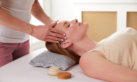 2x 60 Min. klassische Gesichtsbehandlung inkl. Lavendel-Aromaöl-Massage