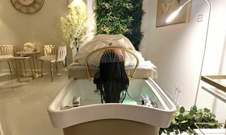 60 Min. Pure Relax Head-Spa-Erlebnis für 1 Person