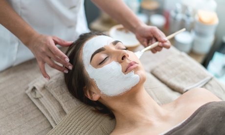 1x 60 Min. Klassische Gesichtsbehandlung inkl. Massage und Ampulle