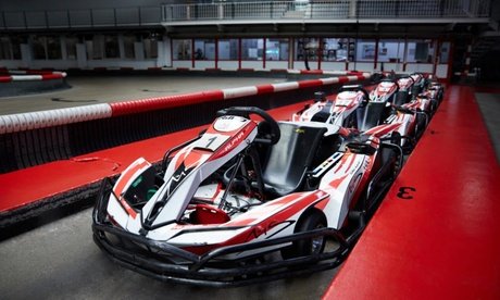 3x 10 Min. Kart-Einzelfahrt inkl. Leih-Helm (einlösbar: Di.-Do.)