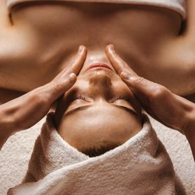 60 Min. Basic Gesichtsbehandlung