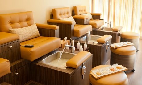 1x 60 Min. Pediküre inkl. Paraffinbad