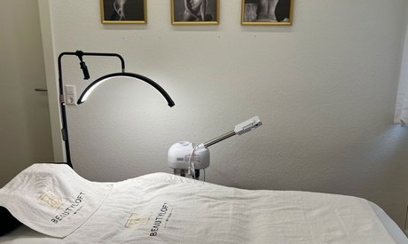X-MAS Special: 45 Min. Microneedling für 2 Personen