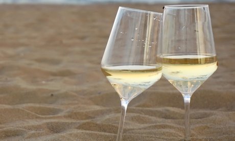 Für 2 Personen: Privates Wein-Tasting in kleiner Runde inkl. Tapas (einlösbar: Di.-Do.)