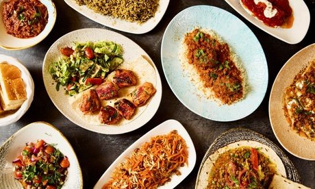 Afghanisches 3-Gänge-Menü für 4 Personen (einlösbar ab dem 05.01.2026)