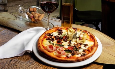 Für 6 Personen: Italienisches 3-Gänge-Menü mit Pizza oder Pasta