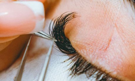 Inkl. Refill nach 3 Wochen: Wimpernverlängerung 1:1-Technik (Neuauflage)