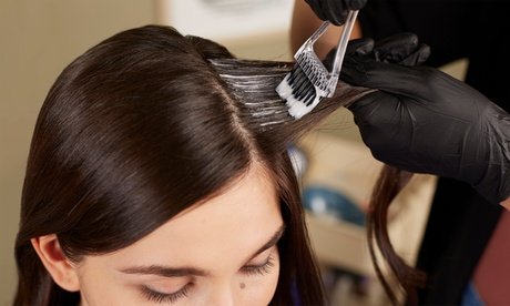Haarefärben mit der Balayage-Technik für alle Haarlängen für Damen und Herren