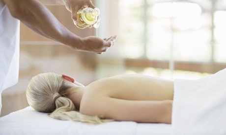 2x 60 Min. Aromaöl-Ganzkörper-Massage mit verschiedenen Ölen und Aromen