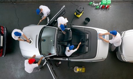 Pkw-Intensiv-Dampfwäsche für innen und außen