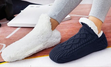 Haussocken: 2 Paare / Dunkelblau und Grau / 40-44