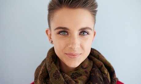 Eine Microblading-Sitzung