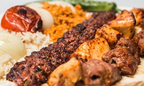 Thumbnail - Libanesisches 3-Gänge-Menü für 2 Personen (einlösbar Mo. - Sa. von 15 - 20 Uhr)