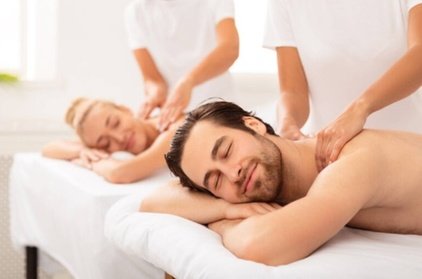 60 Min. Thai- oder Aromaöl-Massage für ein Paar (einlösbar So.)
