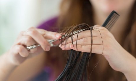 Für Damen: Waschen Schneiden und Föhnen inkl. Highlights für alle Haarlängen