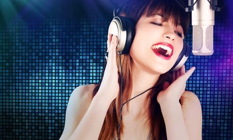 90-minütige Gesangsaufnahme oder Instrument eines Lieblingssongs für 1 Person mit CD und Foto fürs Cover