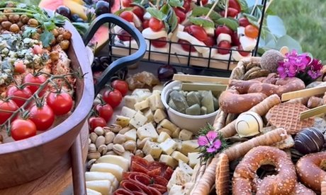 Für 2 Personen: Internationales All-You-Can-Eat Brunch inkl. 0 07 l Glas Sekt (einlösbar von Sa.-So. 9-13 Uhr)