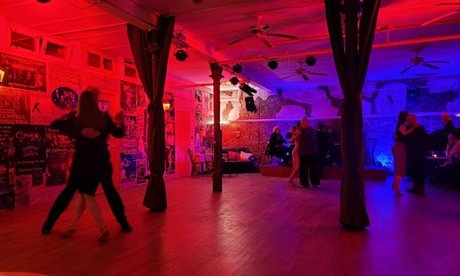 90 min. Schnupperkurs für 2 Tanzpaare (4 Personen)