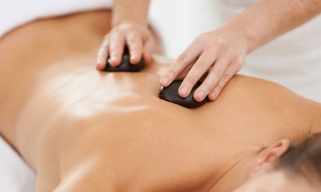 30 Min. Hot-Stone-Massage für 1 Person