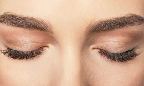 1x Wimpern-Lifting oder Wimpernwelle inkl. Beratung