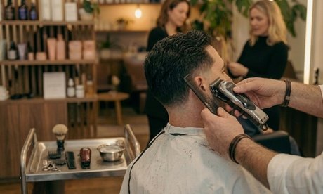 Waschen Schneiden Föhnen für 1 Herren