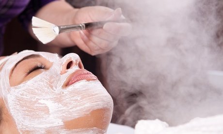 Klassische Gesichtsbehandlung für 1 Person (nur für Damen)