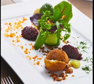 1 Übernachtung 3-Gänge-Winter-Menü & Saunabesuch für 2 Personen