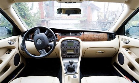 Dampf- Innen- und Außenreinigung (Premium) für 1 Pkw