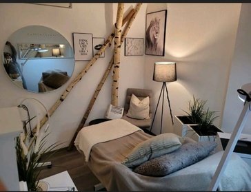 45 min. Gesichtsbehandlung inkl. Peeling und weiteren hochwertigen Pflegeprodukten