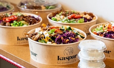 Für 4 Personen: To Go Menu - Bowl & Dessert & Getränk