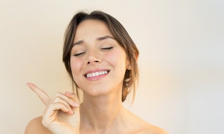 60 Min. Aqua-Facial – intensive Feuchtigkeitsversorgung & porentief