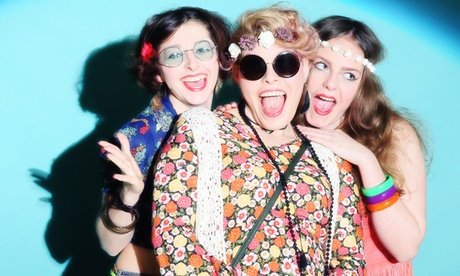 2 Std. Fotoshooting für 1-2 Pers. inkl. 1 Abzug in Vollauflösung und 150 Bilder in Webauflösung