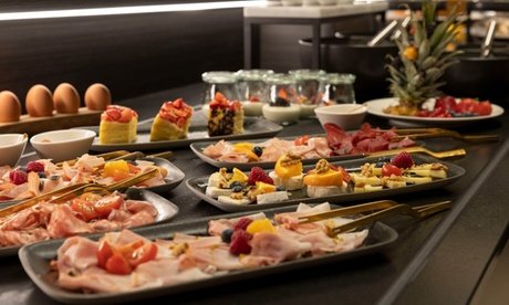 Für 2 Personen: Mediterraner Sonntagsbrunch (einlösbar So. 10 - 15 Uhr)