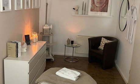 45 Min. Hot-Stone-Rücken-Massage (nur für Damen)