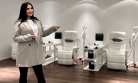 Medium-Paket: Kosmetisches Zahn-Bleaching für 1 Person